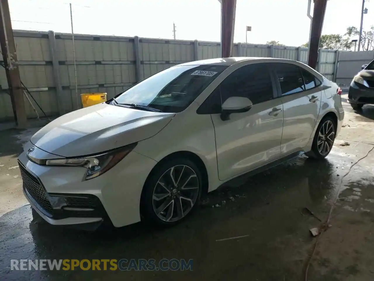1 Photograph of a damaged car 5YFS4MCE4NP131313 TOYOTA COROLLA 2022