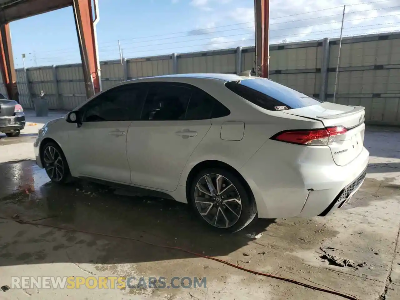 2 Photograph of a damaged car 5YFS4MCE4NP131313 TOYOTA COROLLA 2022