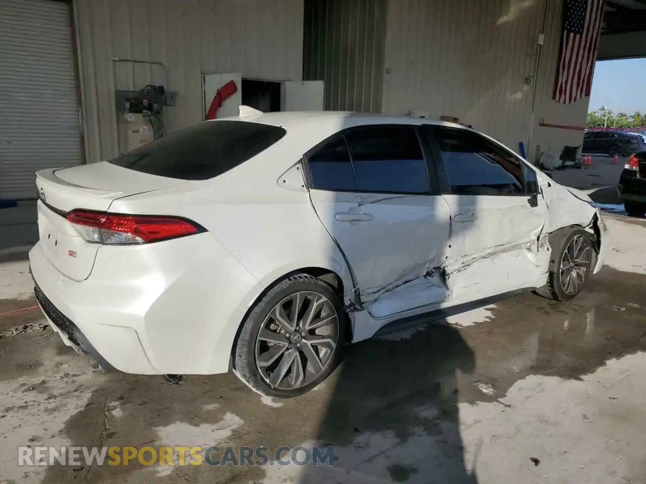 3 Photograph of a damaged car 5YFS4MCE4NP131313 TOYOTA COROLLA 2022