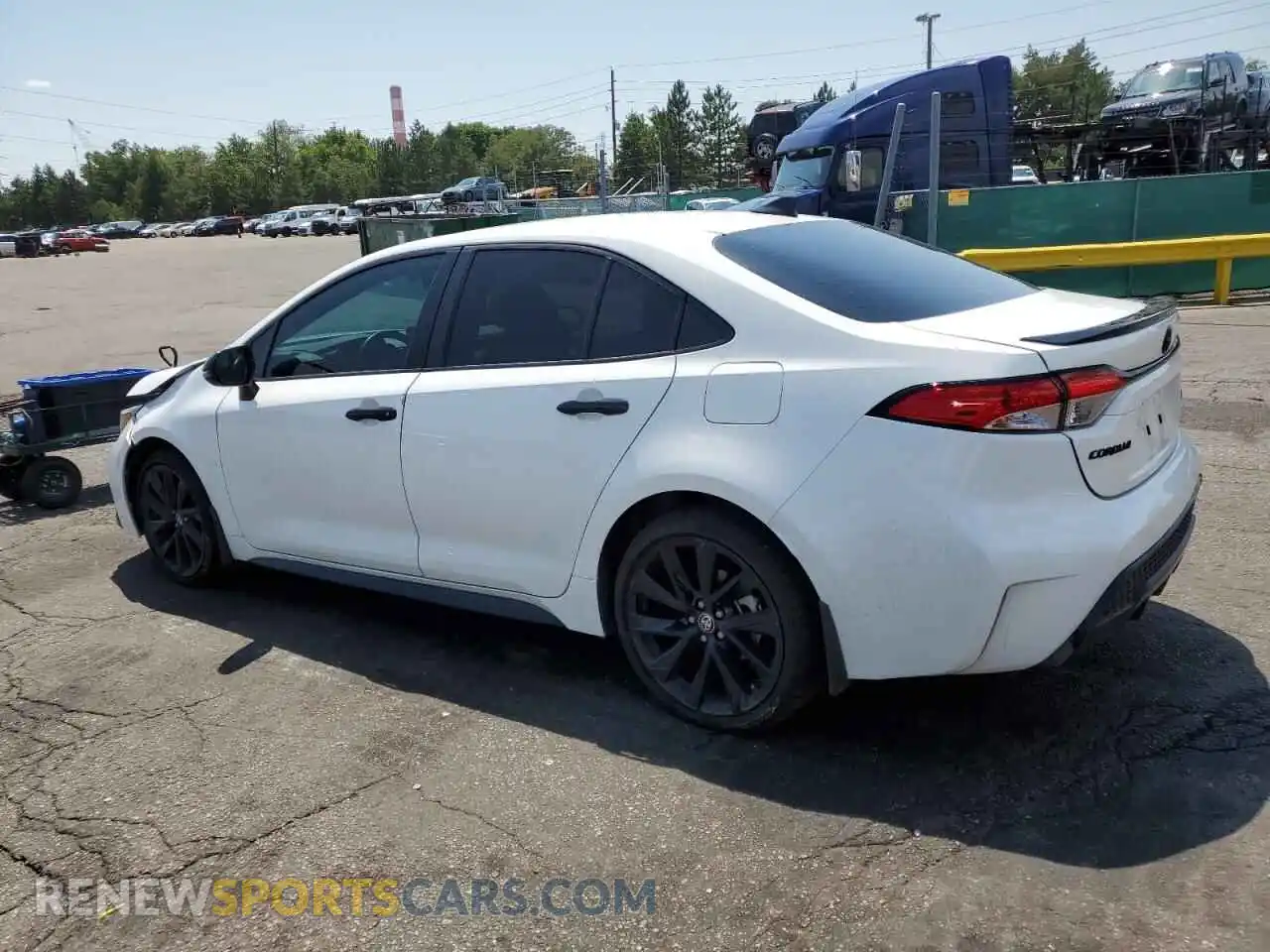 2 Photograph of a damaged car 5YFS4MCE4NP134938 TOYOTA COROLLA 2022