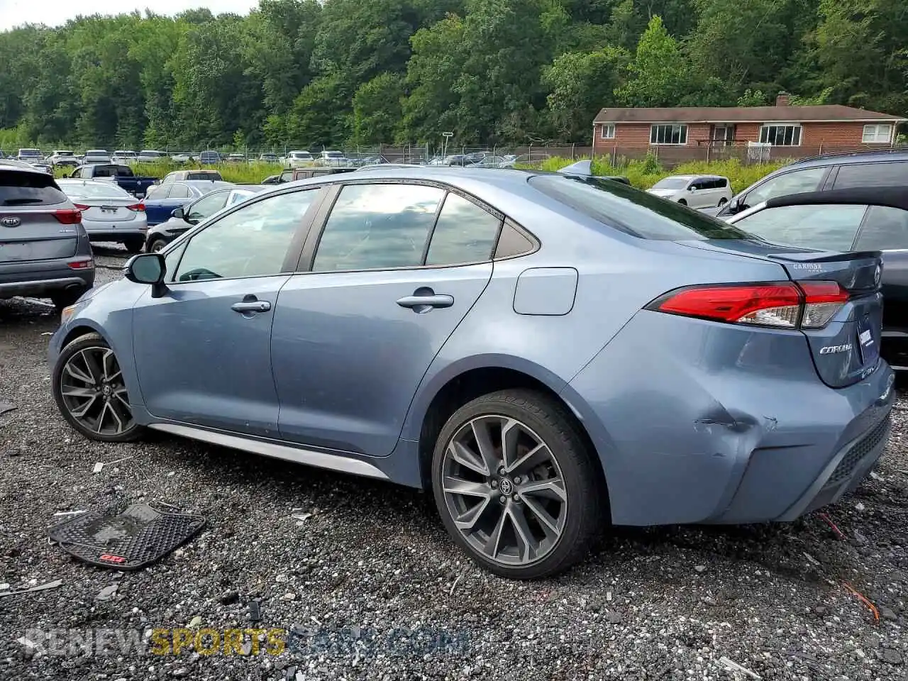 2 Photograph of a damaged car 5YFS4MCE5NP105304 TOYOTA COROLLA 2022
