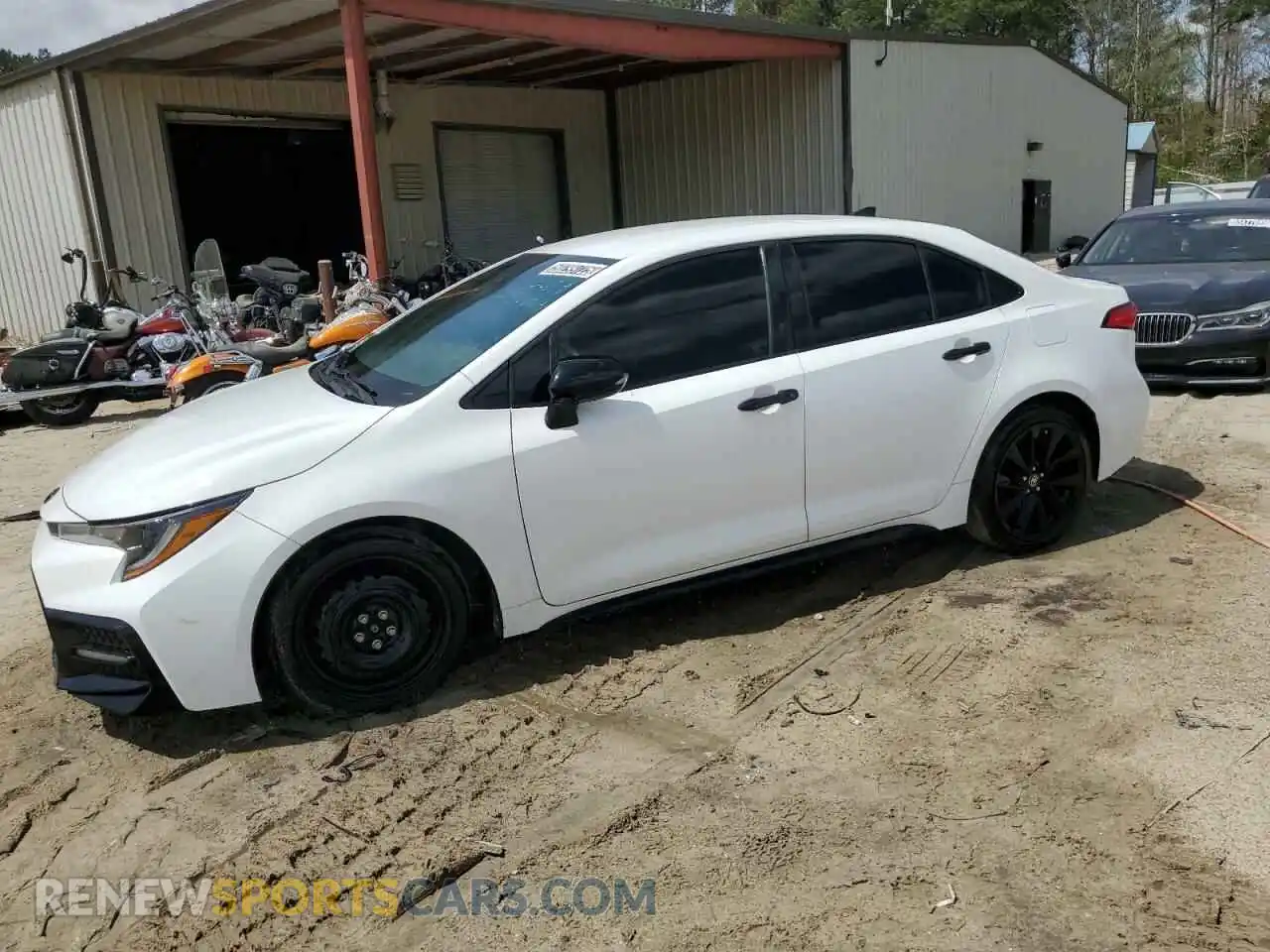 1 Photograph of a damaged car 5YFS4MCE5NP109692 TOYOTA COROLLA 2022