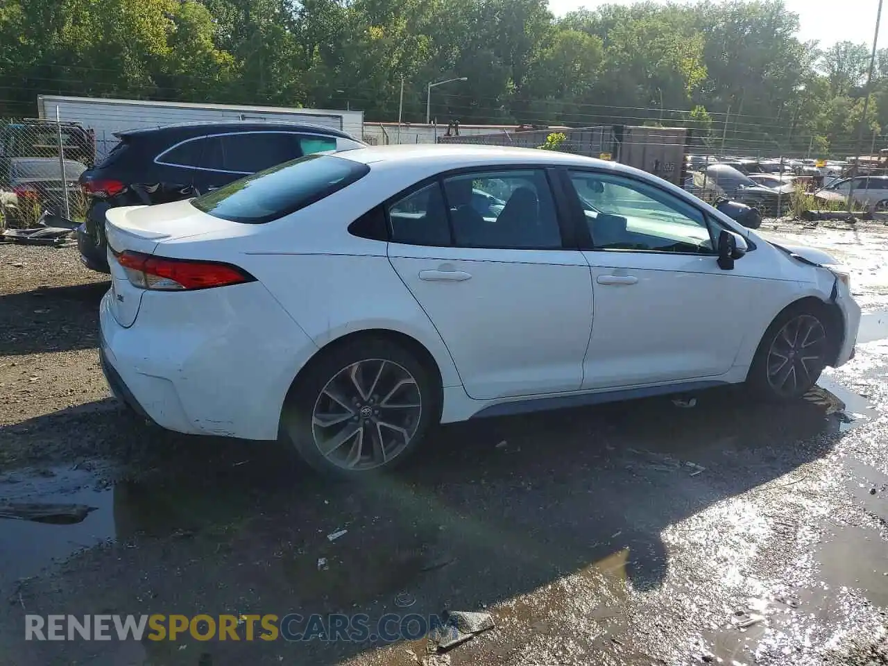3 Photograph of a damaged car 5YFS4MCE5NP120739 TOYOTA COROLLA 2022