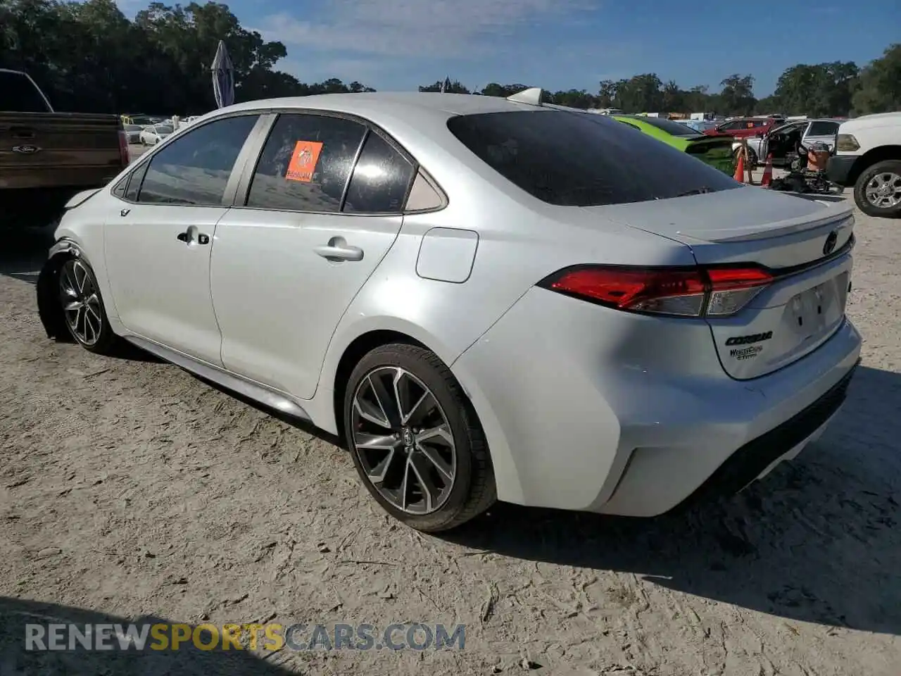 2 Photograph of a damaged car 5YFS4MCE5NP122359 TOYOTA COROLLA 2022
