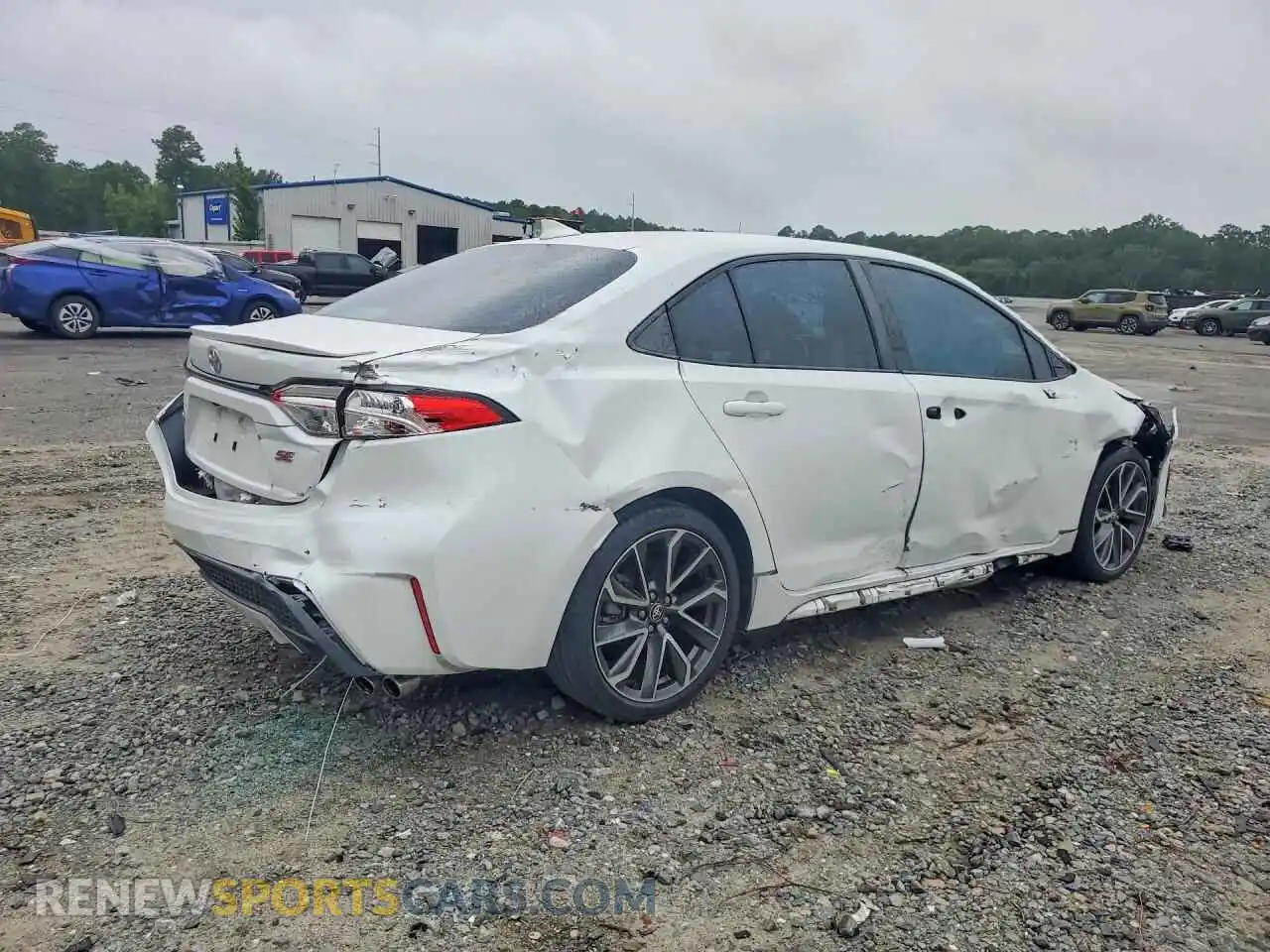 3 fotografías del automóvil dañado 5YFS4MCE5NP130932 TOYOTA COROLLA 2022