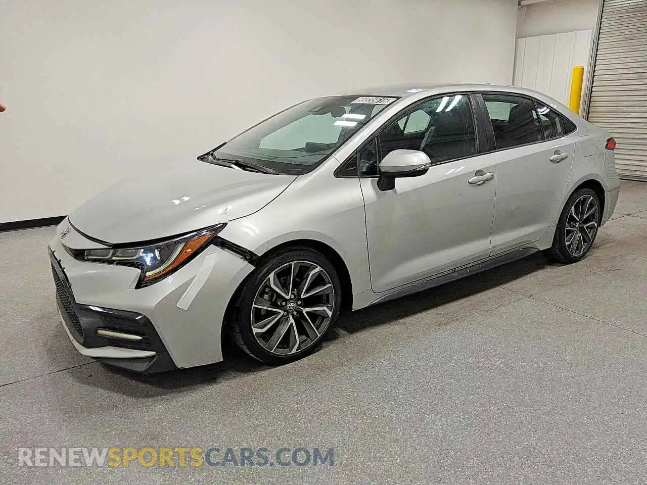 1 Photograph of a damaged car 5YFS4MCE6NP101326 TOYOTA COROLLA 2022