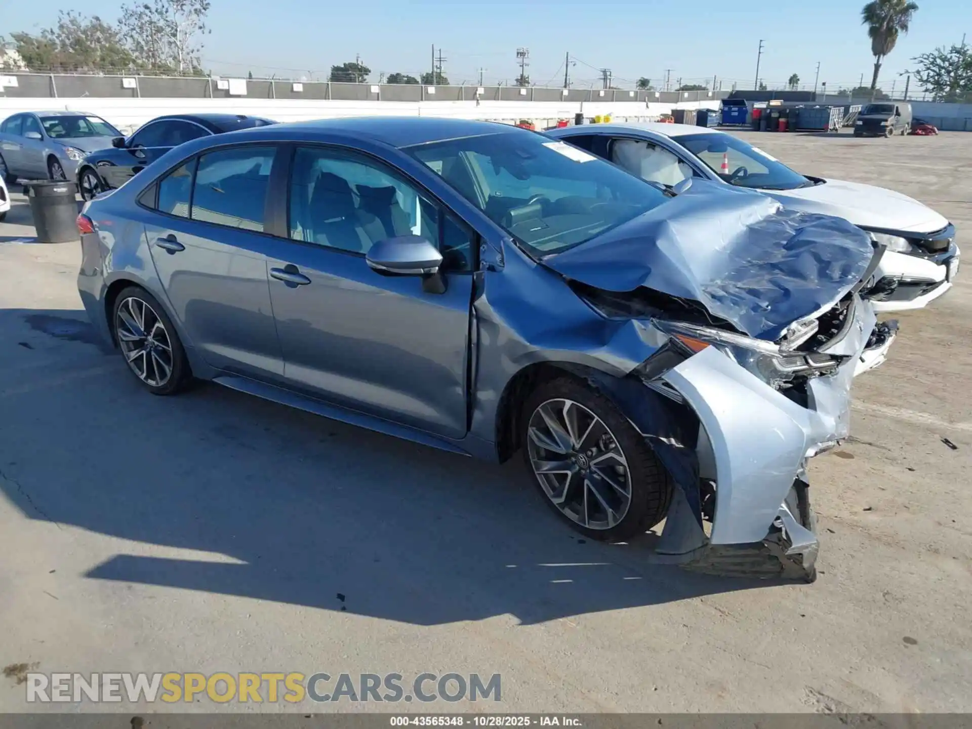 1 Photograph of a damaged car 5YFS4MCE6NP108163 TOYOTA COROLLA 2022