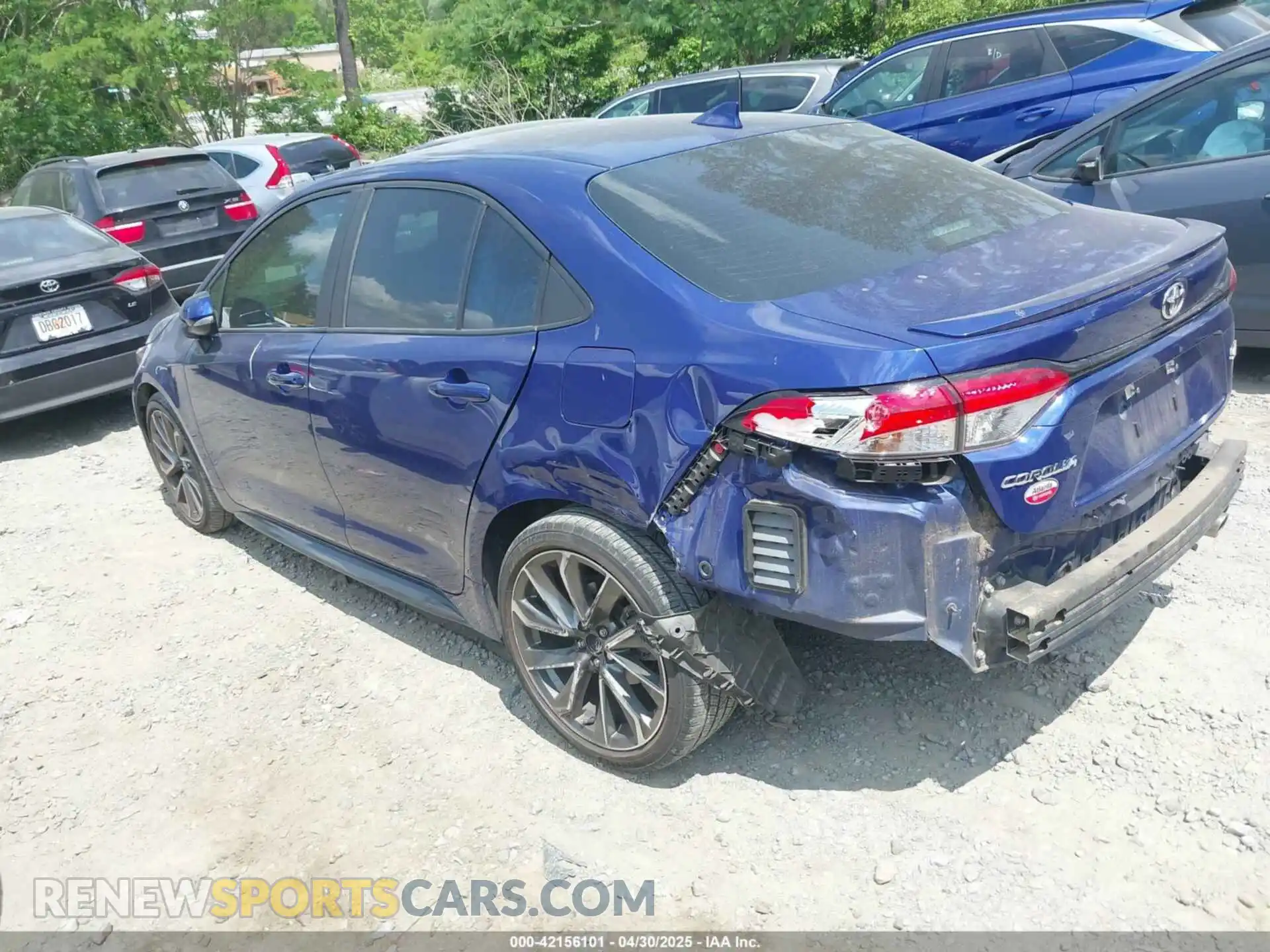3 Photograph of a damaged car 5YFS4MCE6NP115811 TOYOTA COROLLA 2022