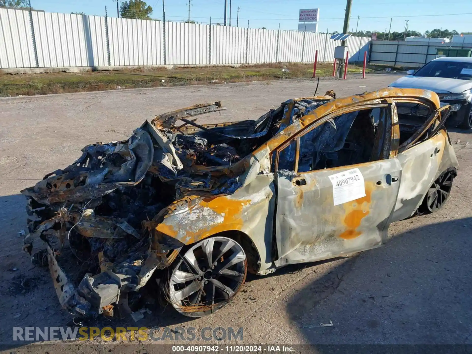 2 Photograph of a damaged car 5YFS4MCE6NP132625 TOYOTA COROLLA 2022