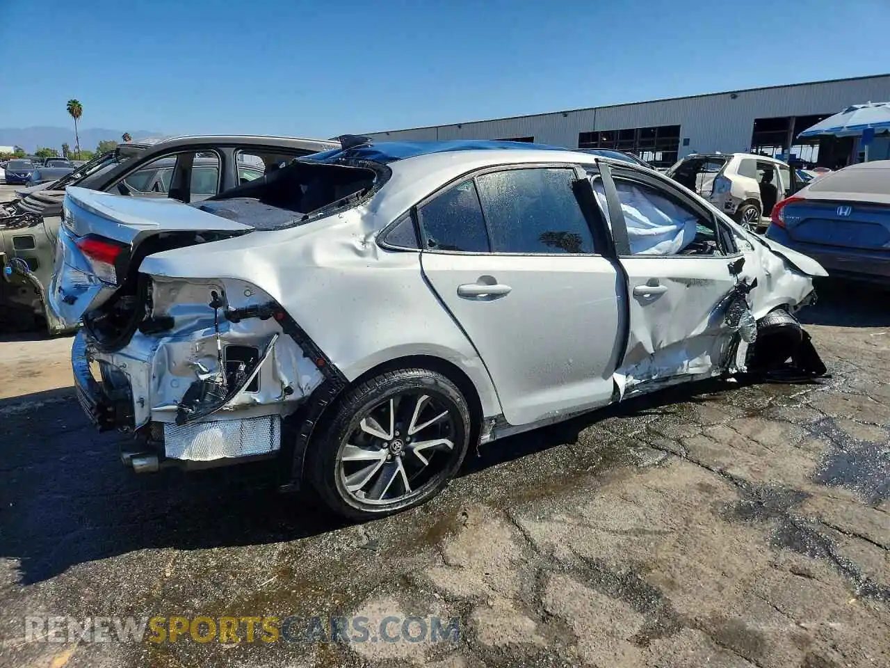 3 Photograph of a damaged car 5YFS4MCE7NP103120 TOYOTA COROLLA 2022