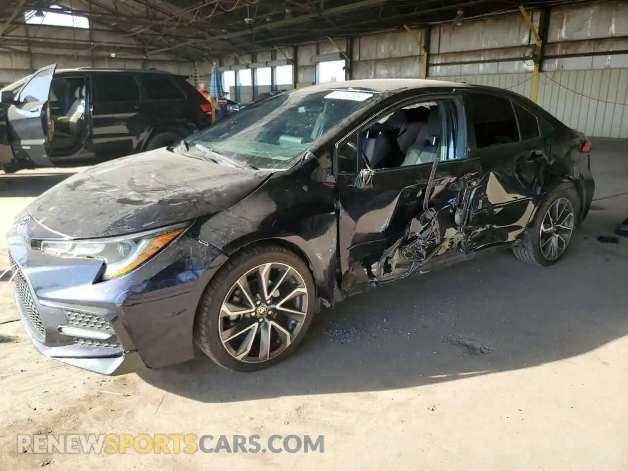 1 Photograph of a damaged car 5YFS4MCE7NP108625 TOYOTA COROLLA 2022
