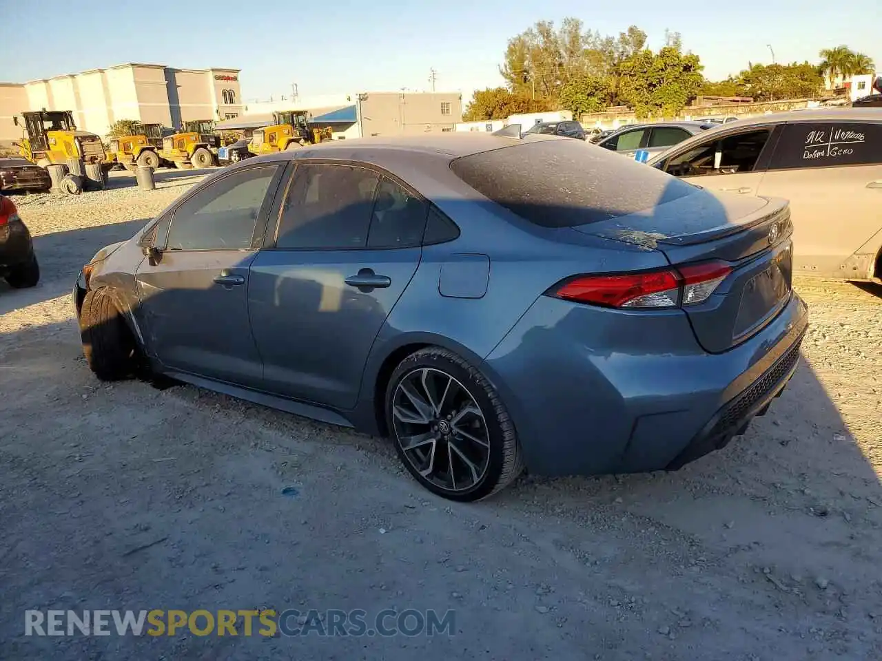 2 fotografías del automóvil dañado 5YFS4MCE7NP136506 TOYOTA COROLLA 2022