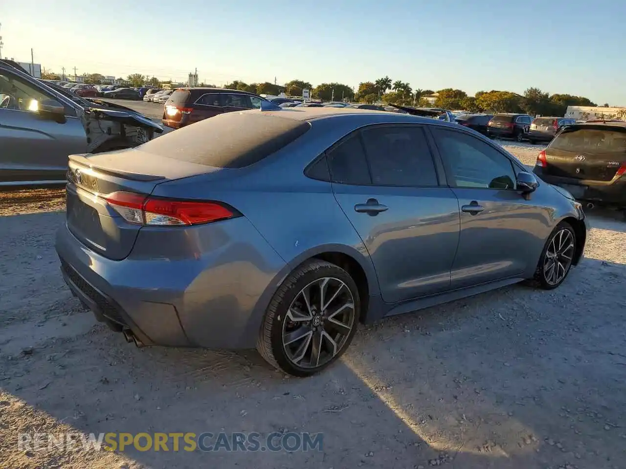 3 fotografías del automóvil dañado 5YFS4MCE7NP136506 TOYOTA COROLLA 2022