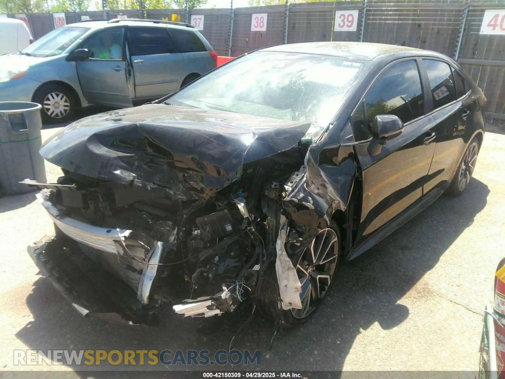 2 Photograph of a damaged car 5YFS4MCE9NP108397 TOYOTA COROLLA 2022