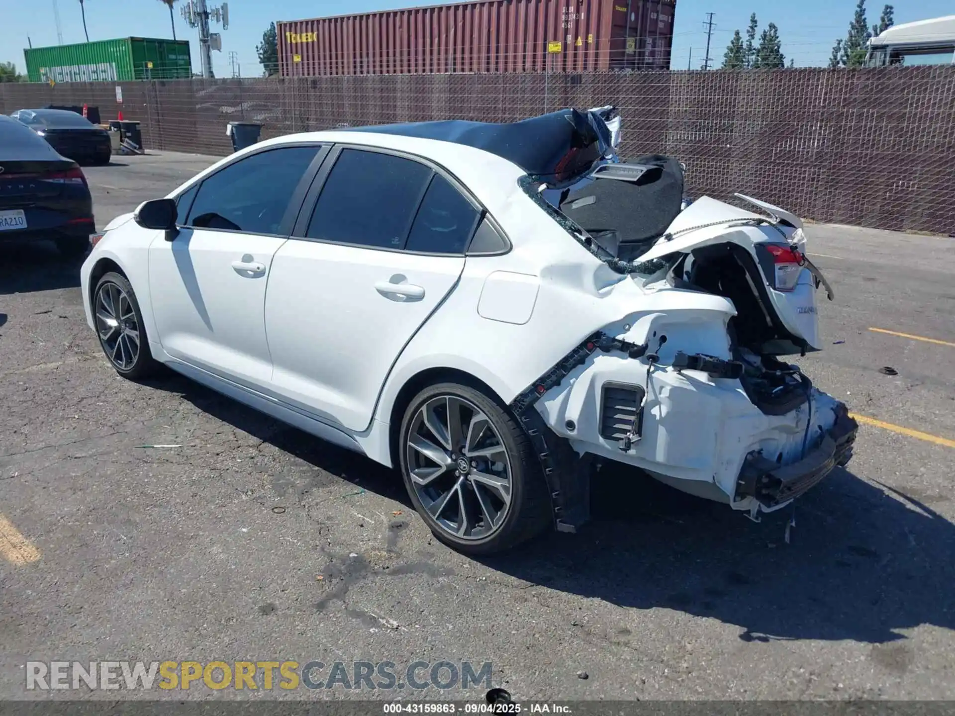 3 Photograph of a damaged car 5YFS4MCE9NP137253 TOYOTA COROLLA 2022