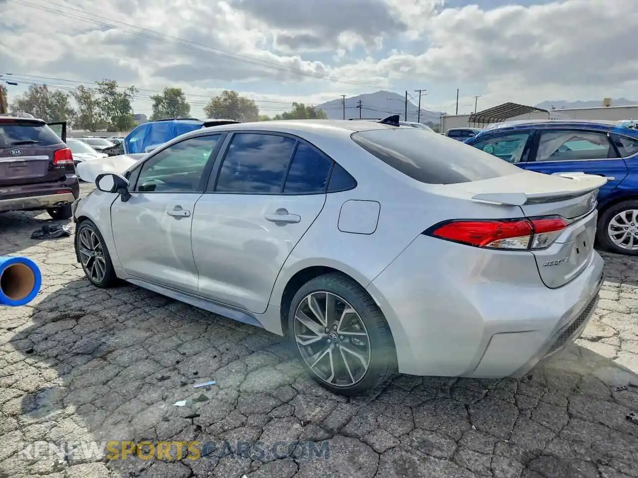 2 Photograph of a damaged car 5YFS4MCEXNP125564 TOYOTA COROLLA 2022