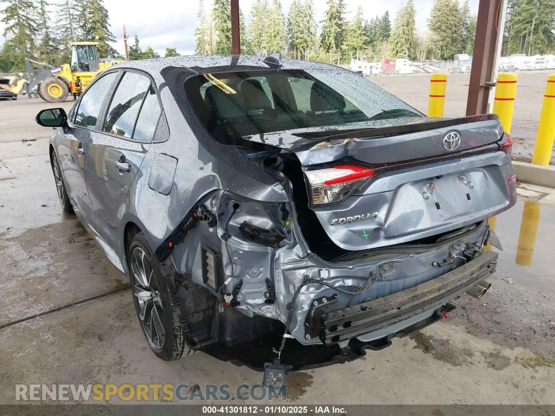 3 Photograph of a damaged car 5YFT4MCE0NP098590 TOYOTA COROLLA 2022