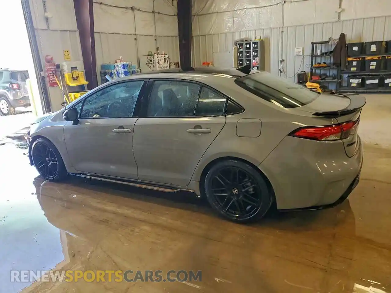 2 Photograph of a damaged car 5YFT4MCE2NP122744 TOYOTA COROLLA 2022