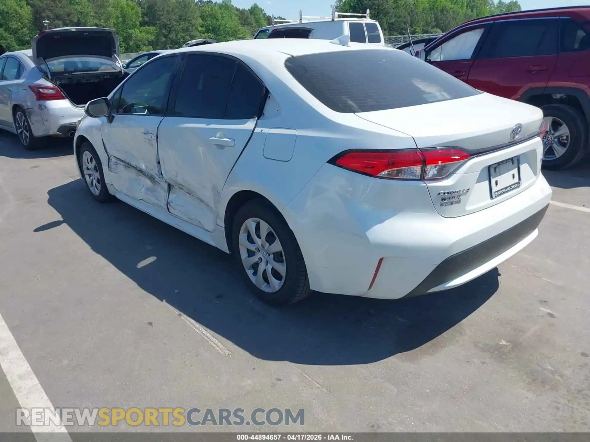 3 Photograph of a damaged car JTDEPMAE3NJ197380 TOYOTA COROLLA 2022
