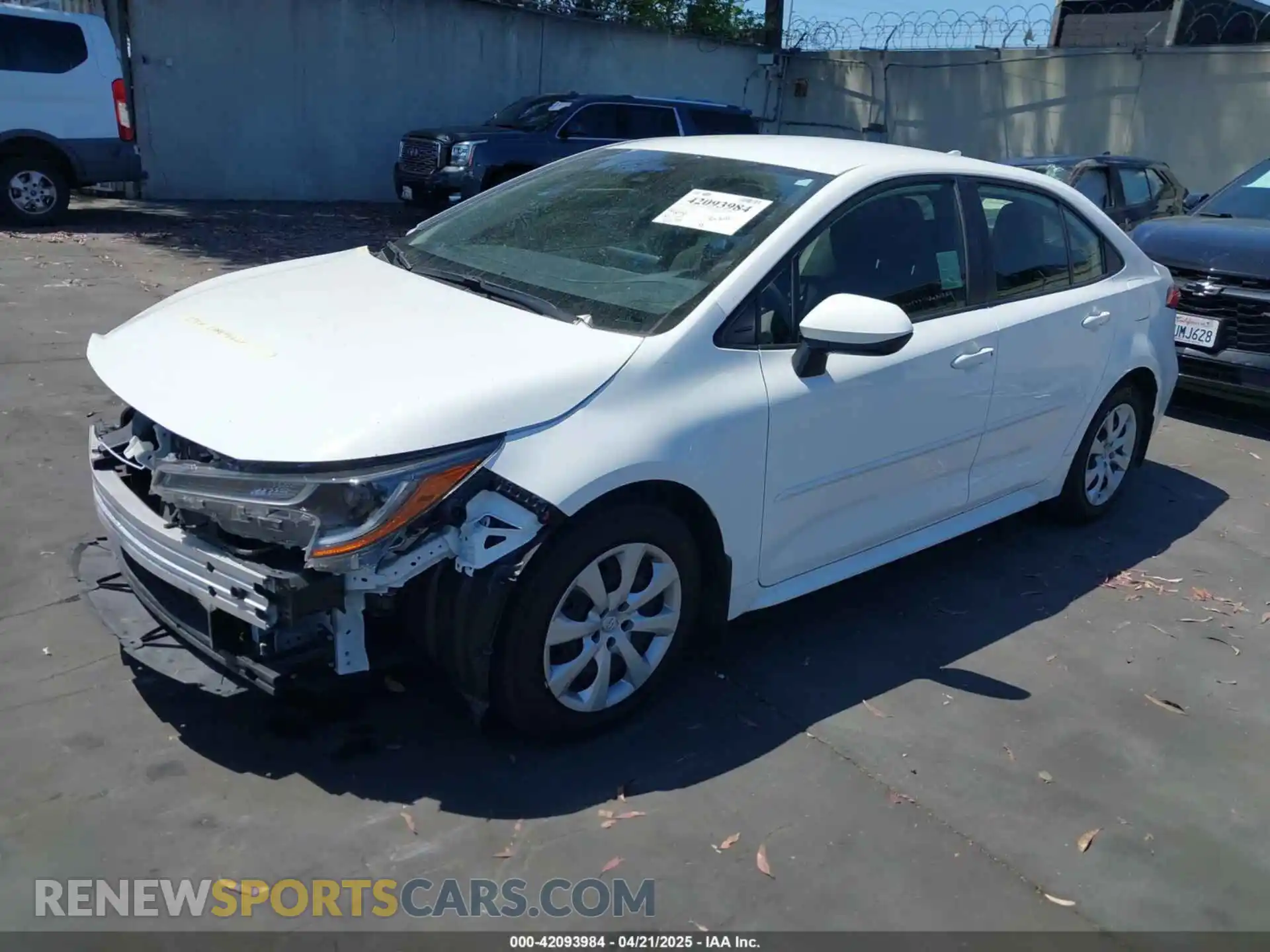 2 Photograph of a damaged car JTDEPMAE5N3025596 TOYOTA COROLLA 2022