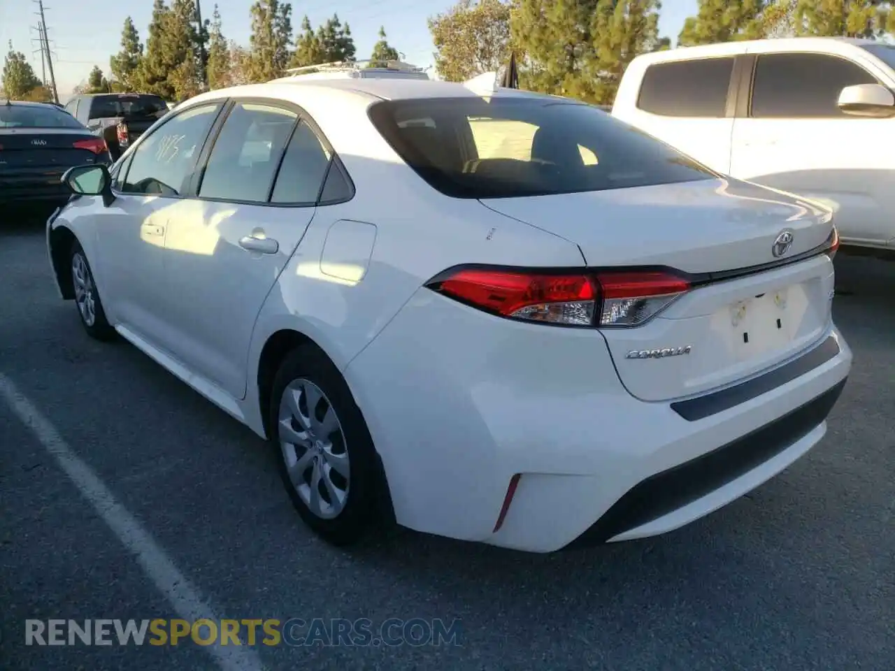 2 Photograph of a damaged car JTDEPMAEXN3009717 TOYOTA COROLLA 2022
