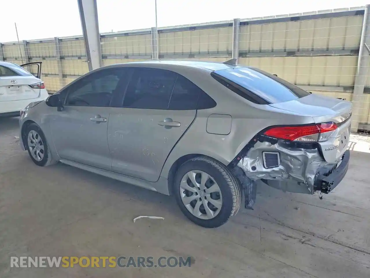 2 Фотография поврежденного автомобиля JTDEPMAEXN3015128 TOYOTA COROLLA 2022