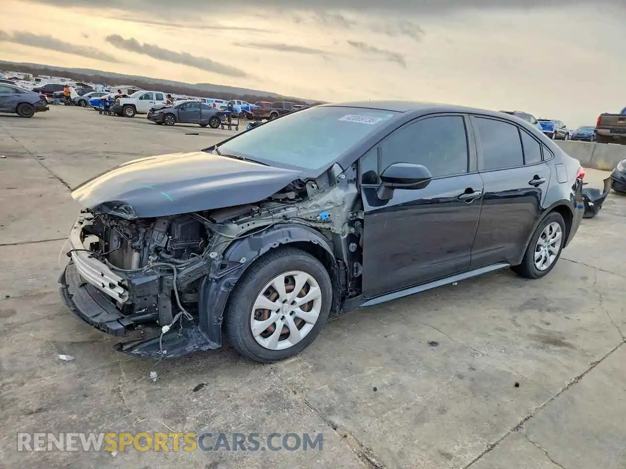 1 Фотография поврежденного автомобиля JTDEPMAEXNJ192662 TOYOTA COROLLA 2022
