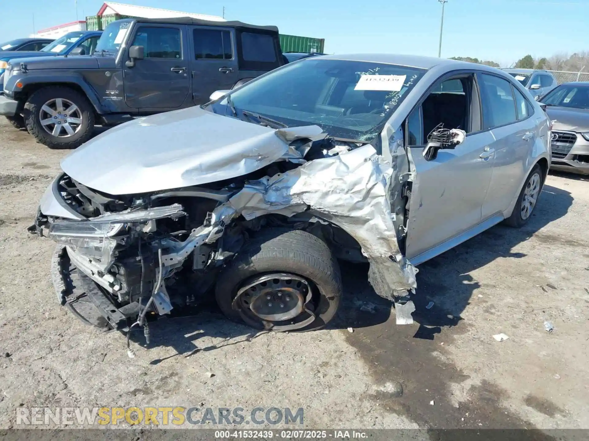 2 Photograph of a damaged car JTDEPMAEXNJ198302 TOYOTA COROLLA 2022
