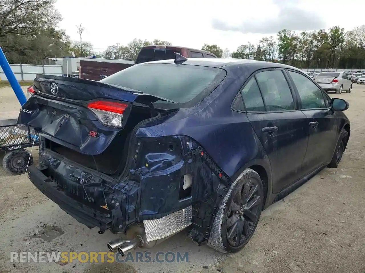 3 Photograph of a damaged car 5YFS4MCE1PP166930 TOYOTA COROLLA 2023