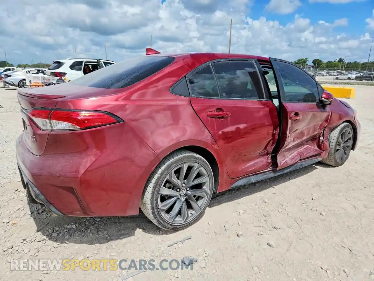 3 fotografías del automóvil dañado 5YFS4MCE3PP163205 TOYOTA COROLLA 2023