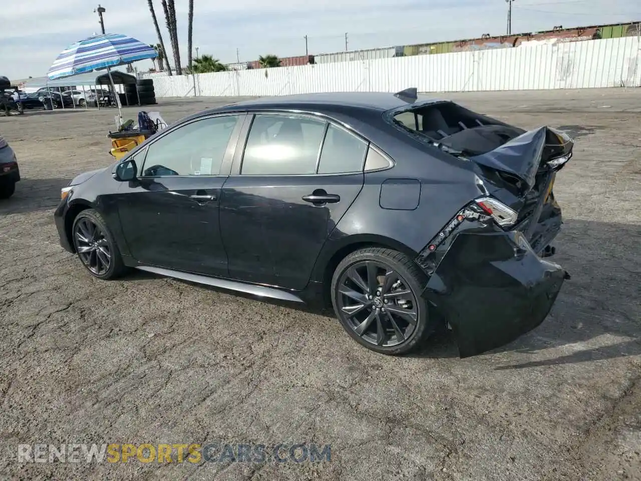 2 fotografías del automóvil dañado 5YFS4MCE4PP147420 TOYOTA COROLLA 2023