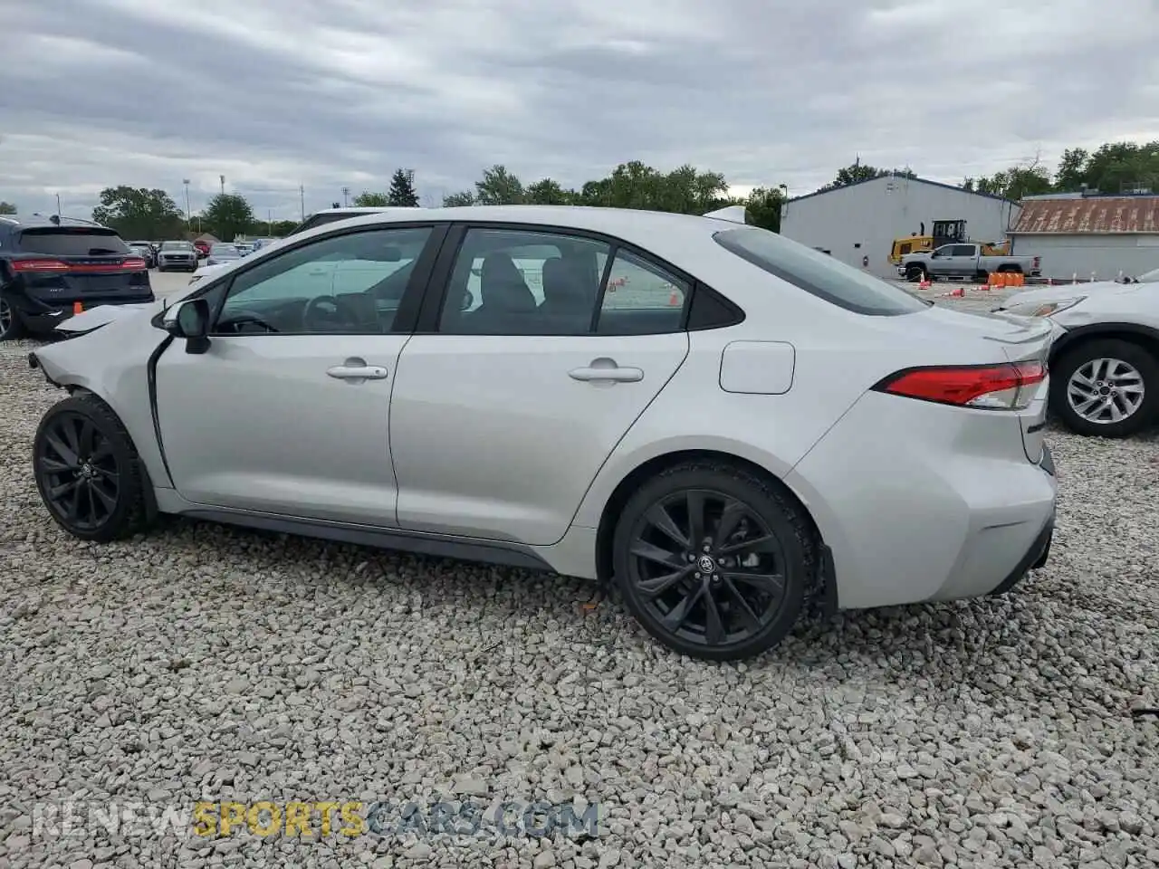 2 fotografías del automóvil dañado 5YFS4MCE5PP144381 TOYOTA COROLLA 2023