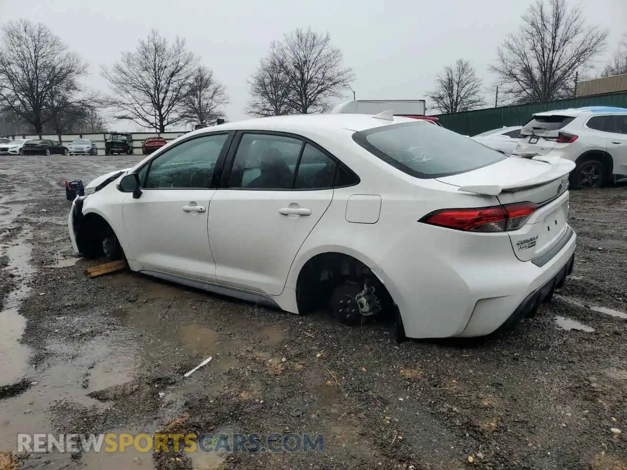 2 fotografías del automóvil dañado 5YFS4MCE9PP162155 TOYOTA COROLLA 2023