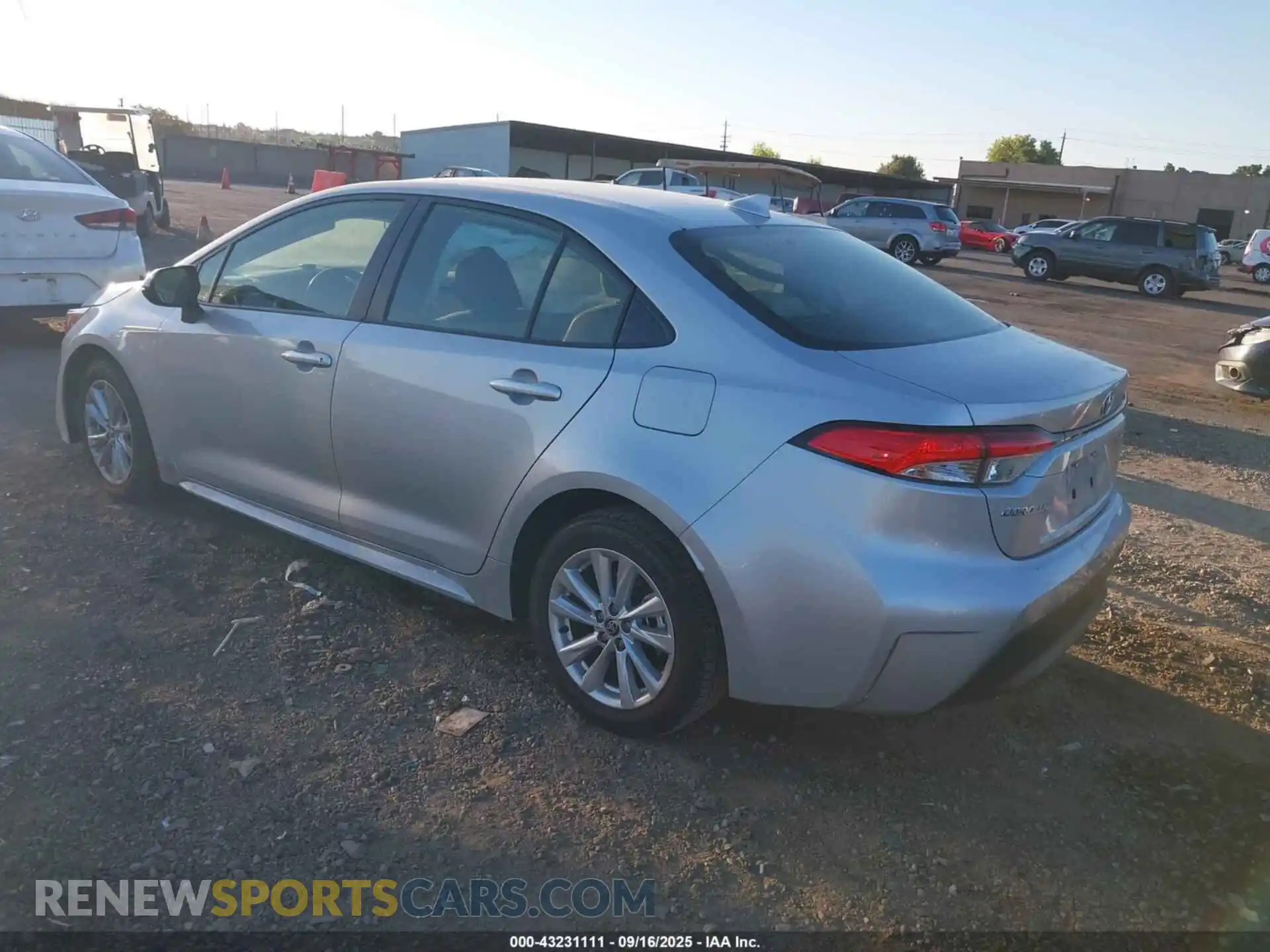 3 Фотография поврежденного автомобиля JTDB4MEE0P3014482 TOYOTA COROLLA 2023