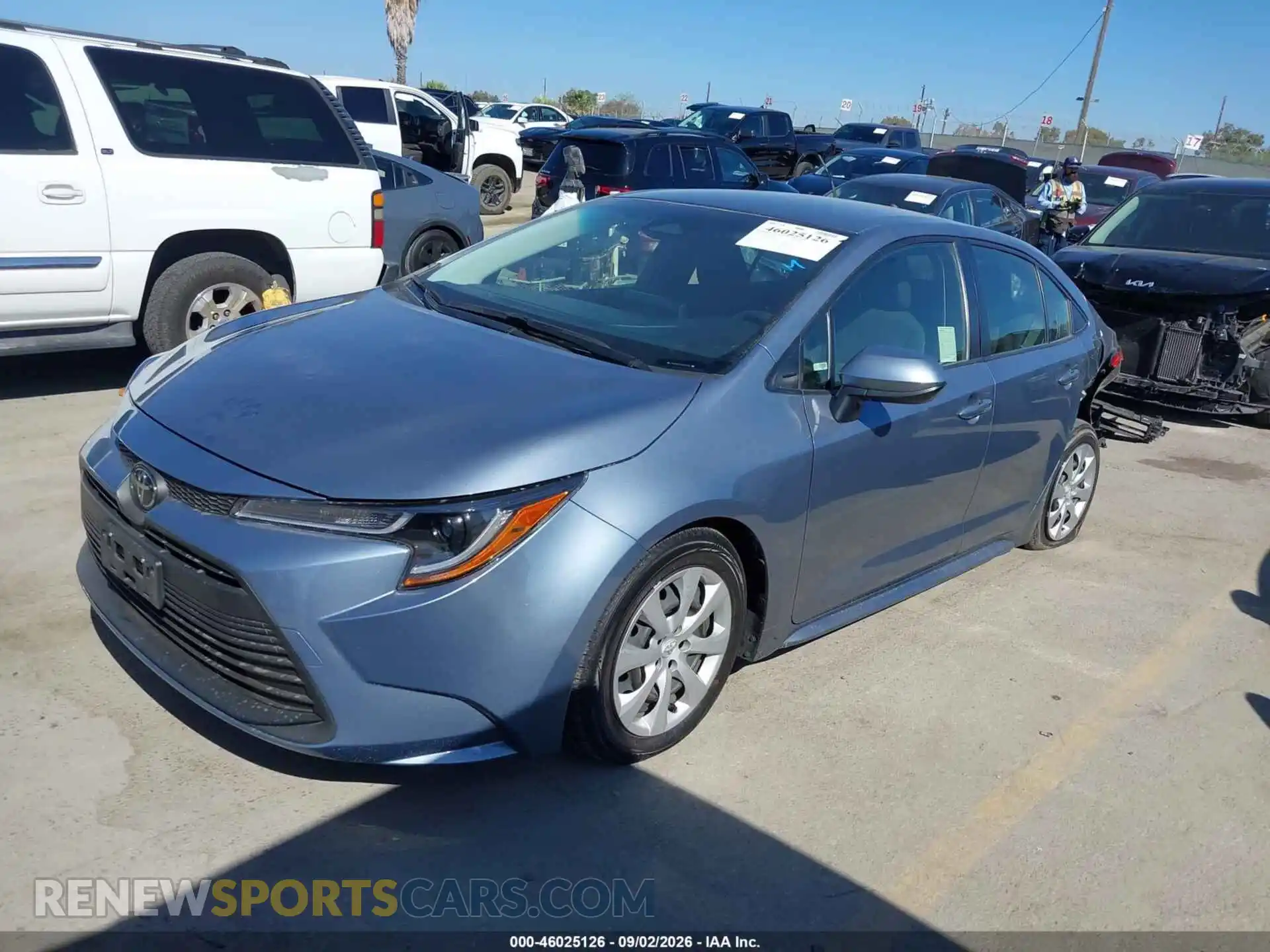 2 fotografías del automóvil dañado JTDB4MEE4P3010399 TOYOTA COROLLA 2023