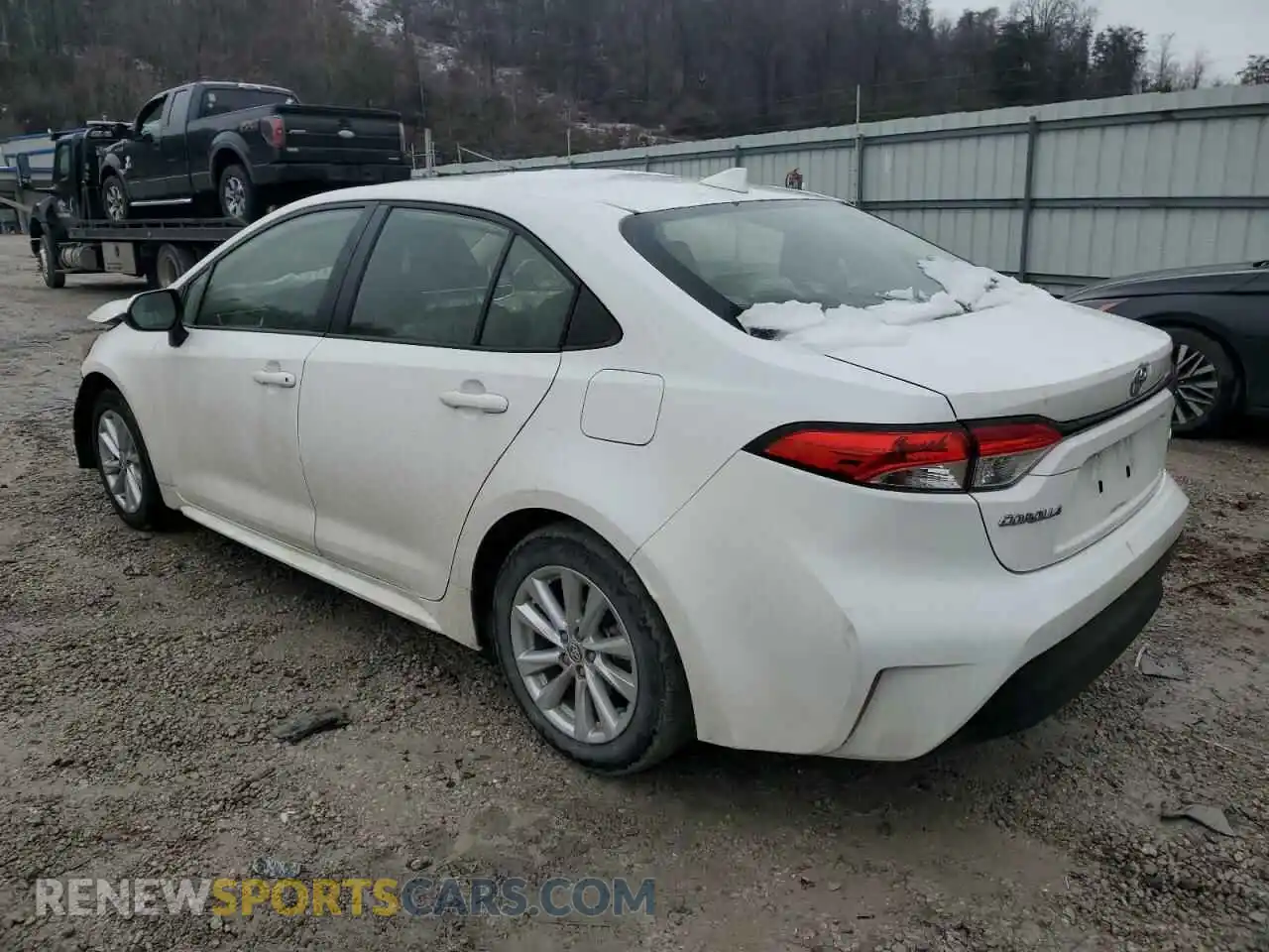 2 Photograph of a damaged car JTDB4MEE6PJ003126 TOYOTA COROLLA 2023