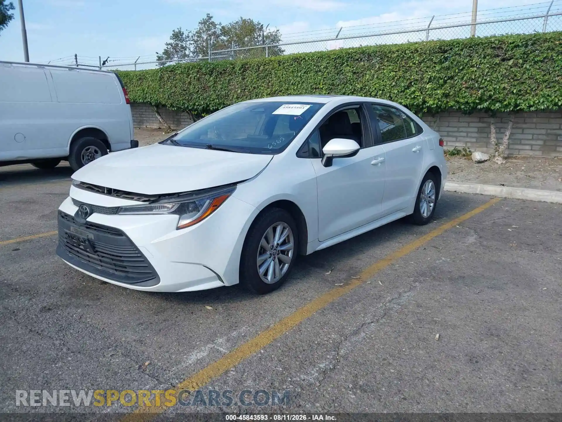 2 fotografías del automóvil dañado JTDB4MEE8P3006565 TOYOTA COROLLA 2023