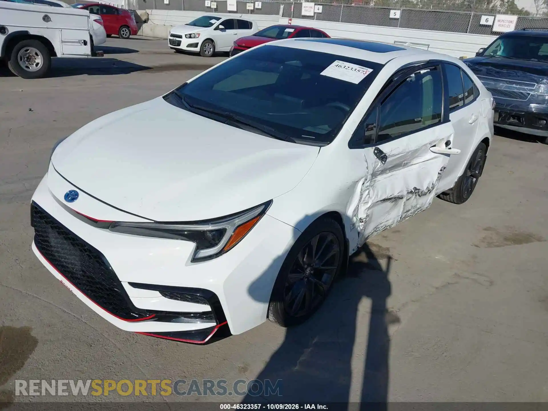 2 Фотография поврежденного автомобиля JTDBCMFE1P3002634 TOYOTA COROLLA 2023