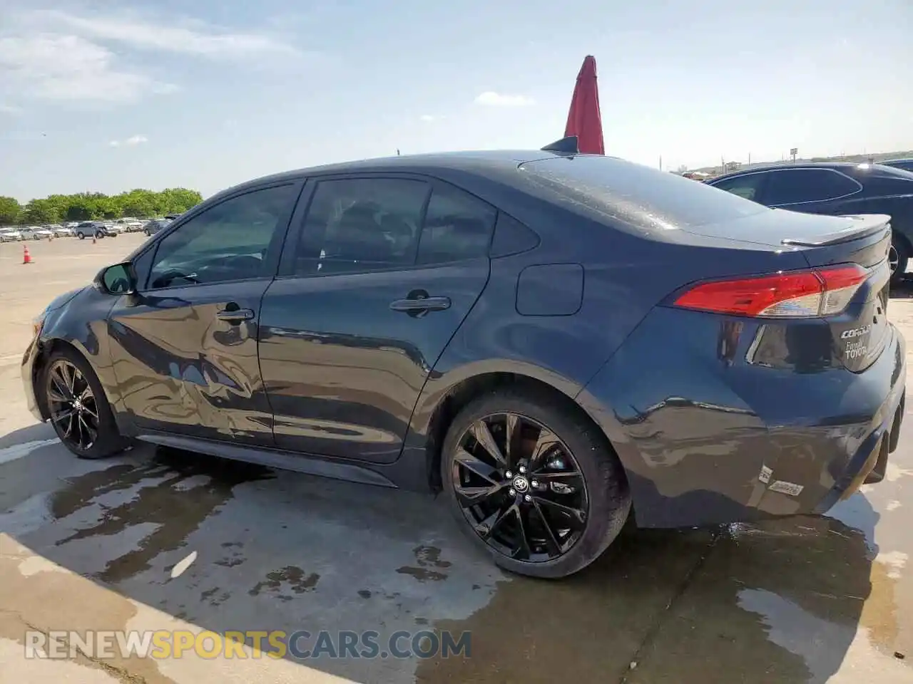 2 fotografías del automóvil dañado JTDBCMFE9P3026096 TOYOTA COROLLA 2023