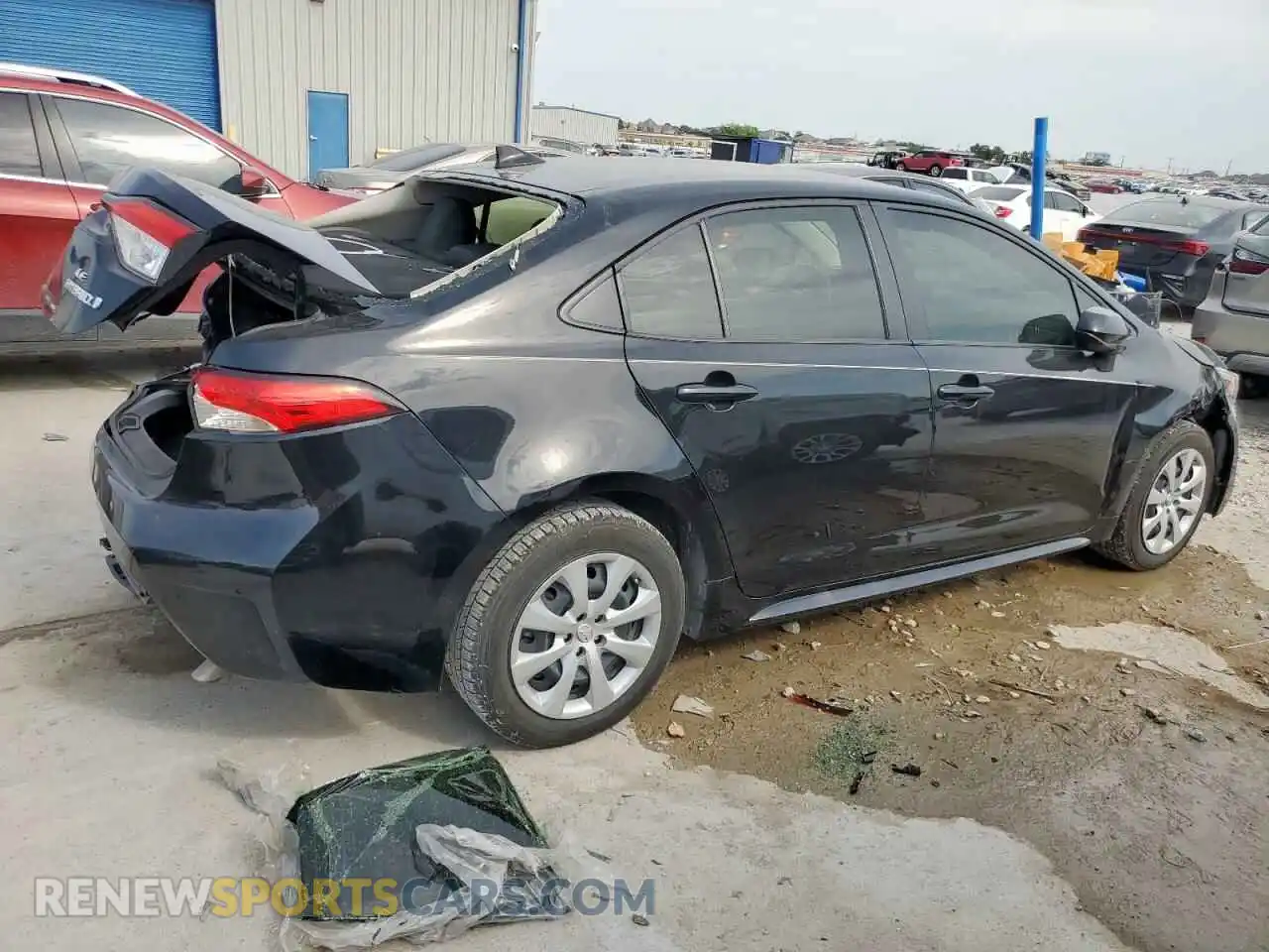 3 Фотография поврежденного автомобиля JTDBCMFEXP3015401 TOYOTA COROLLA 2023