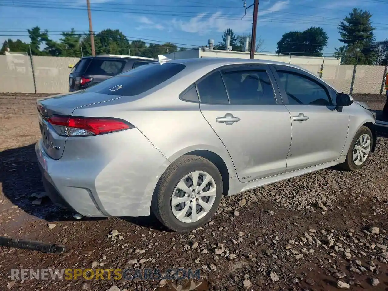 3 Фотография поврежденного автомобиля JTDBDMHE2PJ003815 TOYOTA COROLLA 2023