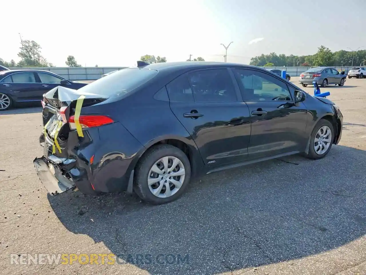 3 Фотография поврежденного автомобиля JTDBDMHE7P3006469 TOYOTA COROLLA 2023