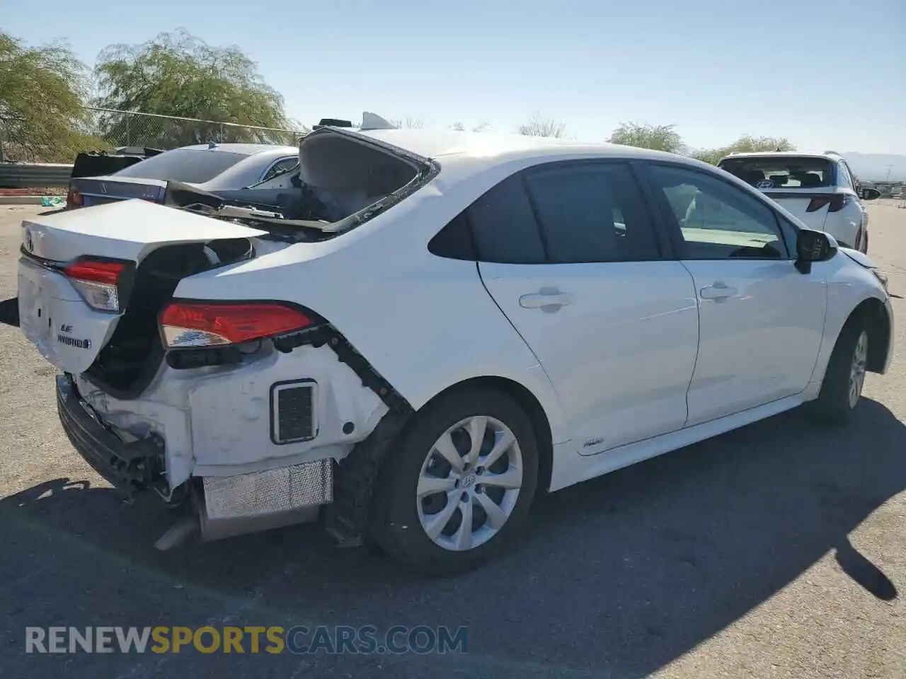 3 Photograph of a damaged car JTDBDMHE8P3002205 TOYOTA COROLLA 2023