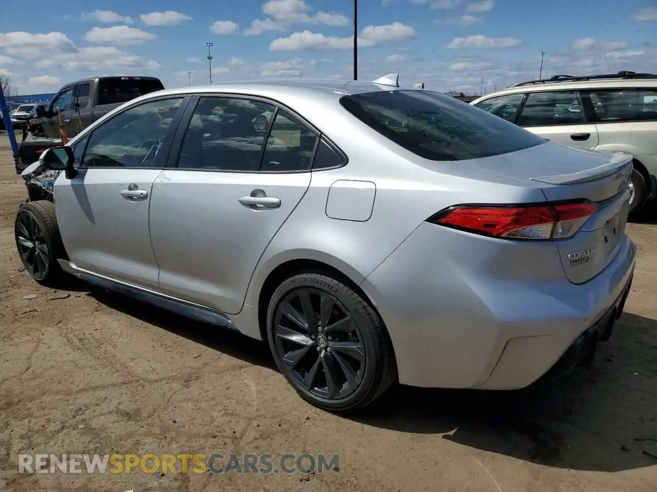 2 fotografías del automóvil dañado JTDS4MCE1PJ102472 TOYOTA COROLLA 2023