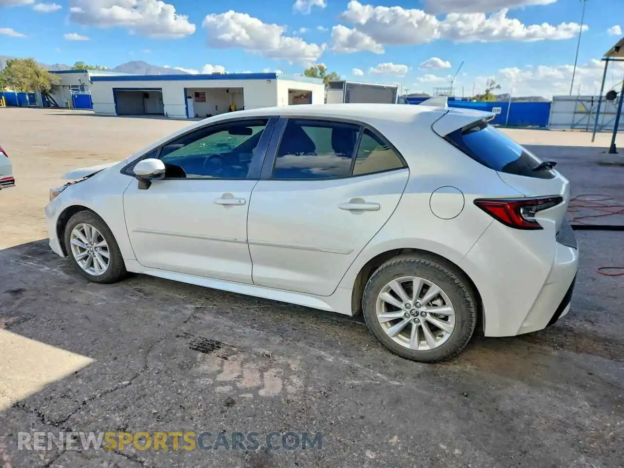 2 Фотография поврежденного автомобиля JTND4MBE4P3203676 TOYOTA COROLLA 2023