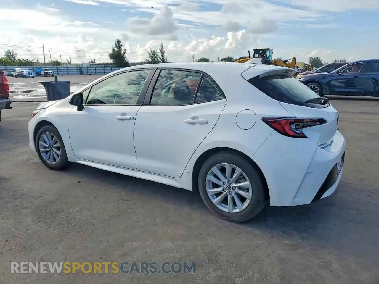 2 fotografías del automóvil dañado JTND4MBEXP3209661 TOYOTA COROLLA 2023