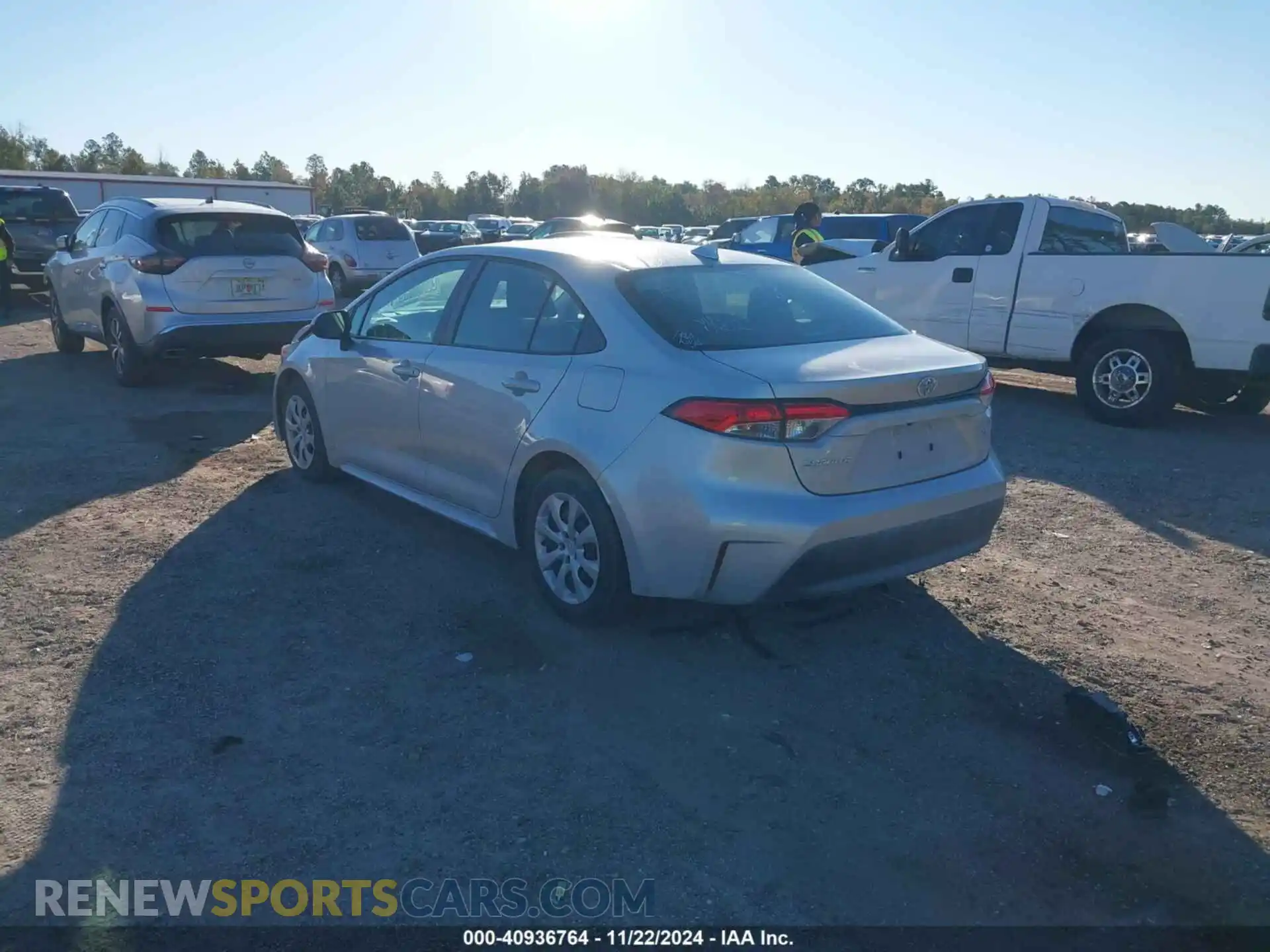 3 fotografías del automóvil dañado 5YFB4MDE0RP087802 TOYOTA COROLLA 2024