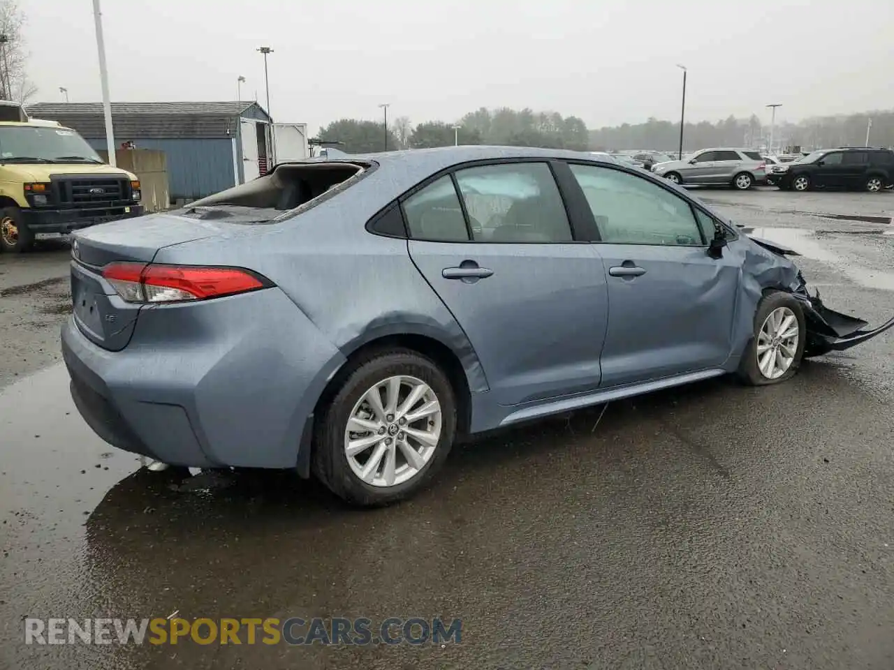 3 Photograph of a damaged car 5YFB4MDE7RP112243 TOYOTA COROLLA 2024