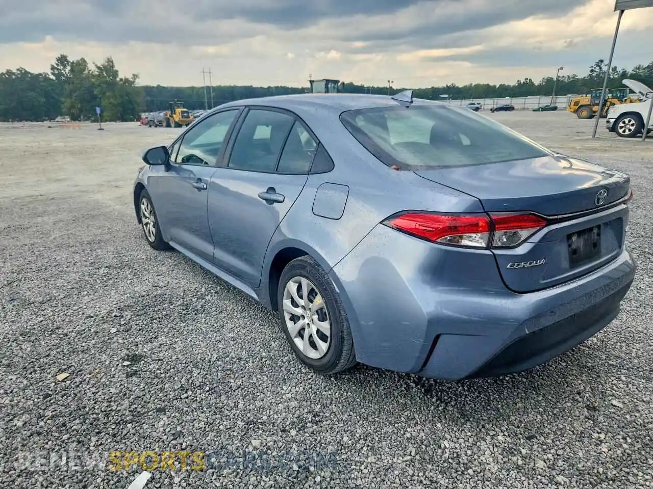 2 fotografías del automóvil dañado 5YFB4MDEXRP085491 TOYOTA COROLLA 2024