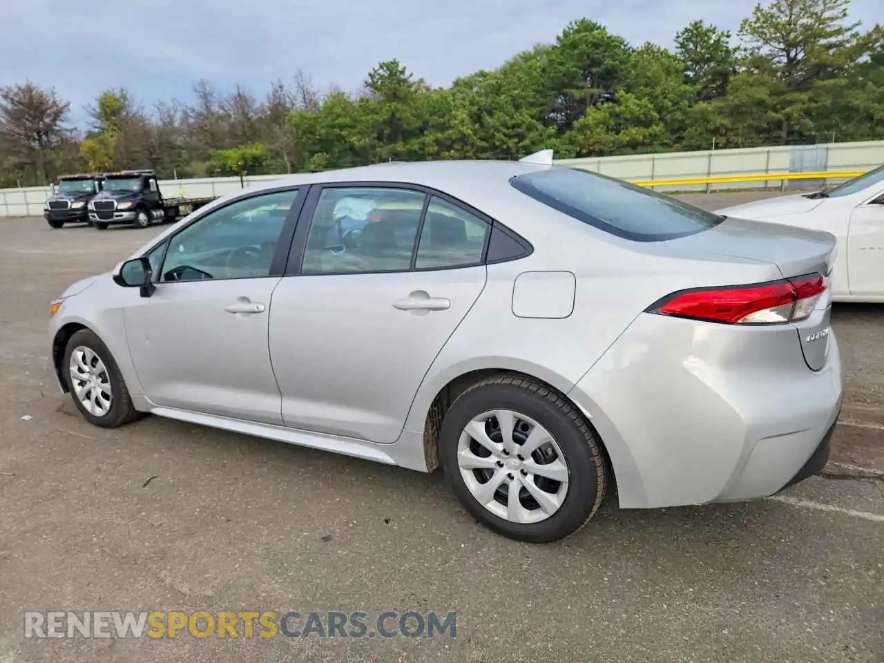 2 Photograph of a damaged car 5YFB4MDEXRP200946 TOYOTA COROLLA 2024